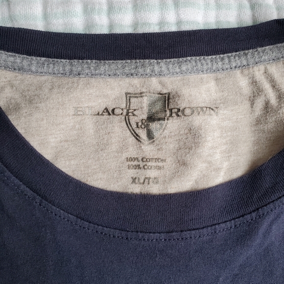 Men's BlackBrown Navy Tshirt - Picture 2 of 5